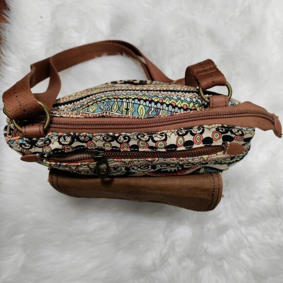 Sakroots City Swing Pack Front Flap Pocket Adjustable Strap Crossbody Bag - Picture 8 of 13